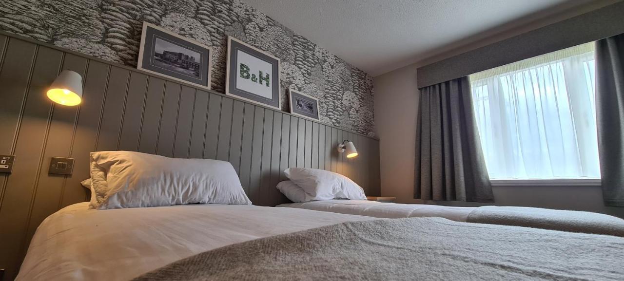 Boat & Horses Inn 奥尔德姆 外观 照片