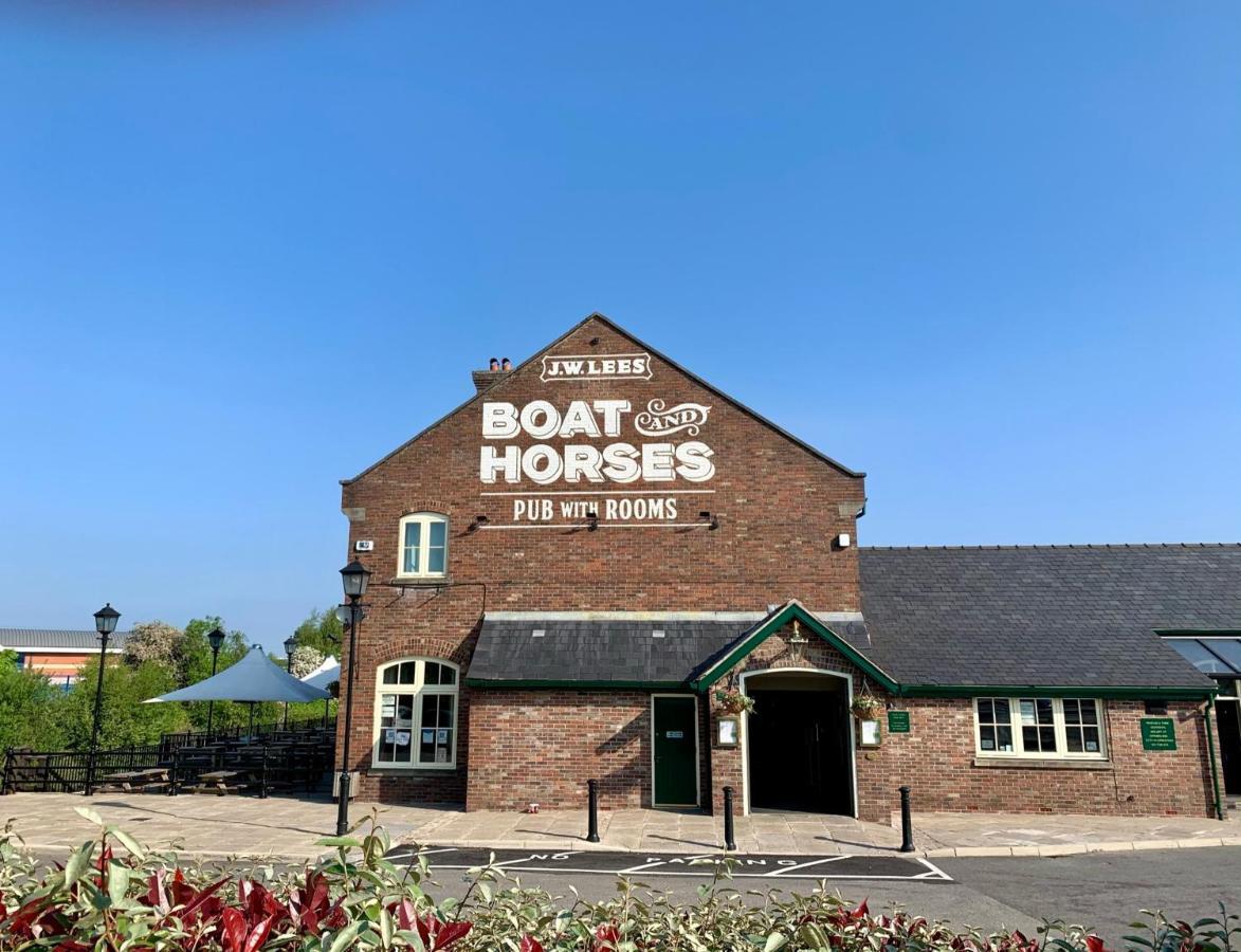 Boat & Horses Inn 奥尔德姆 外观 照片